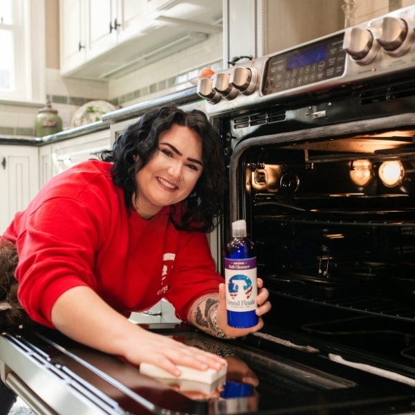 The deep cleaning services we offer take care of all your cleaning needs